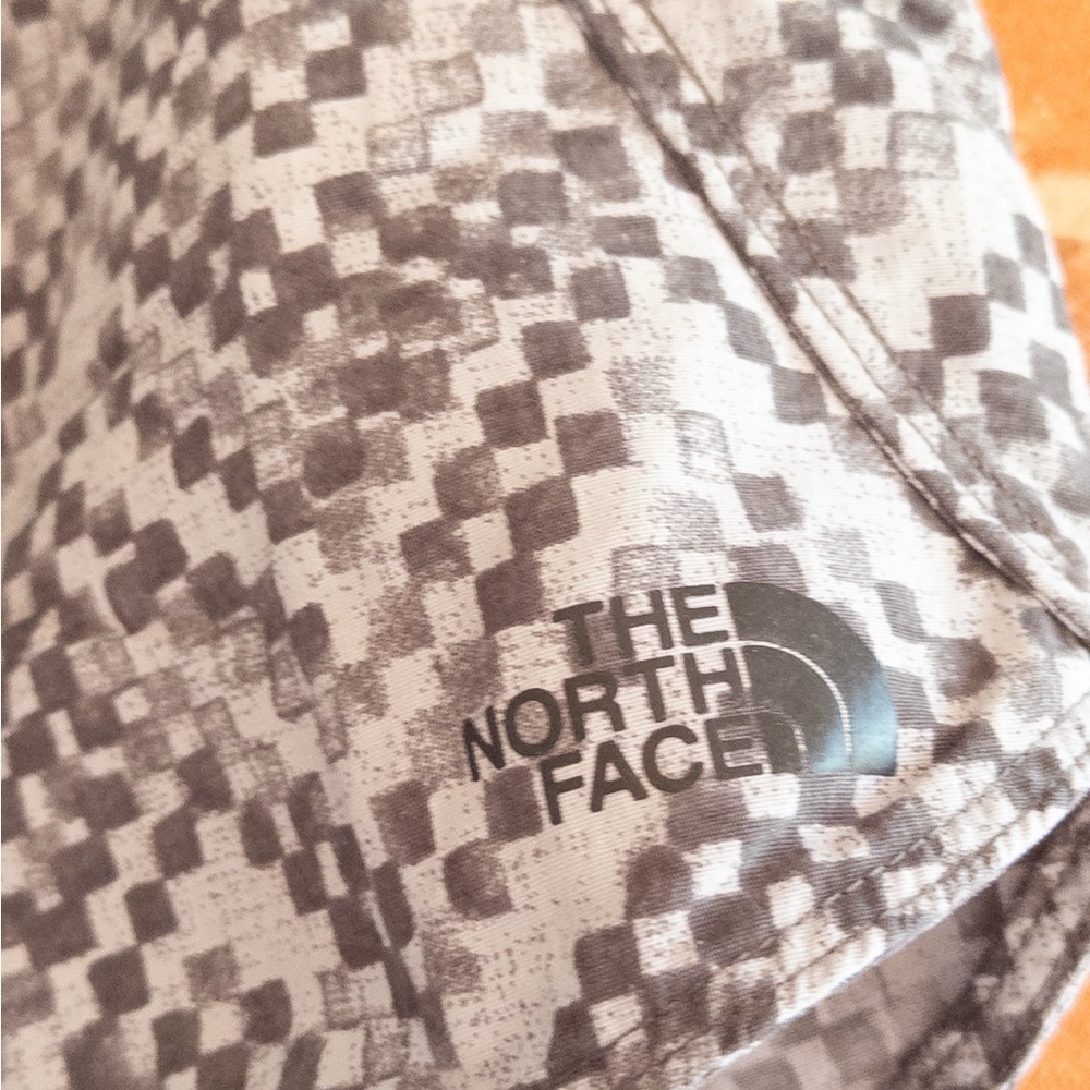 The North Face Geo Print Running Shorts with Elastic Waistband
J - Picture 3 of 5